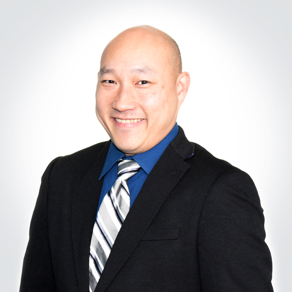 Raymond Lee